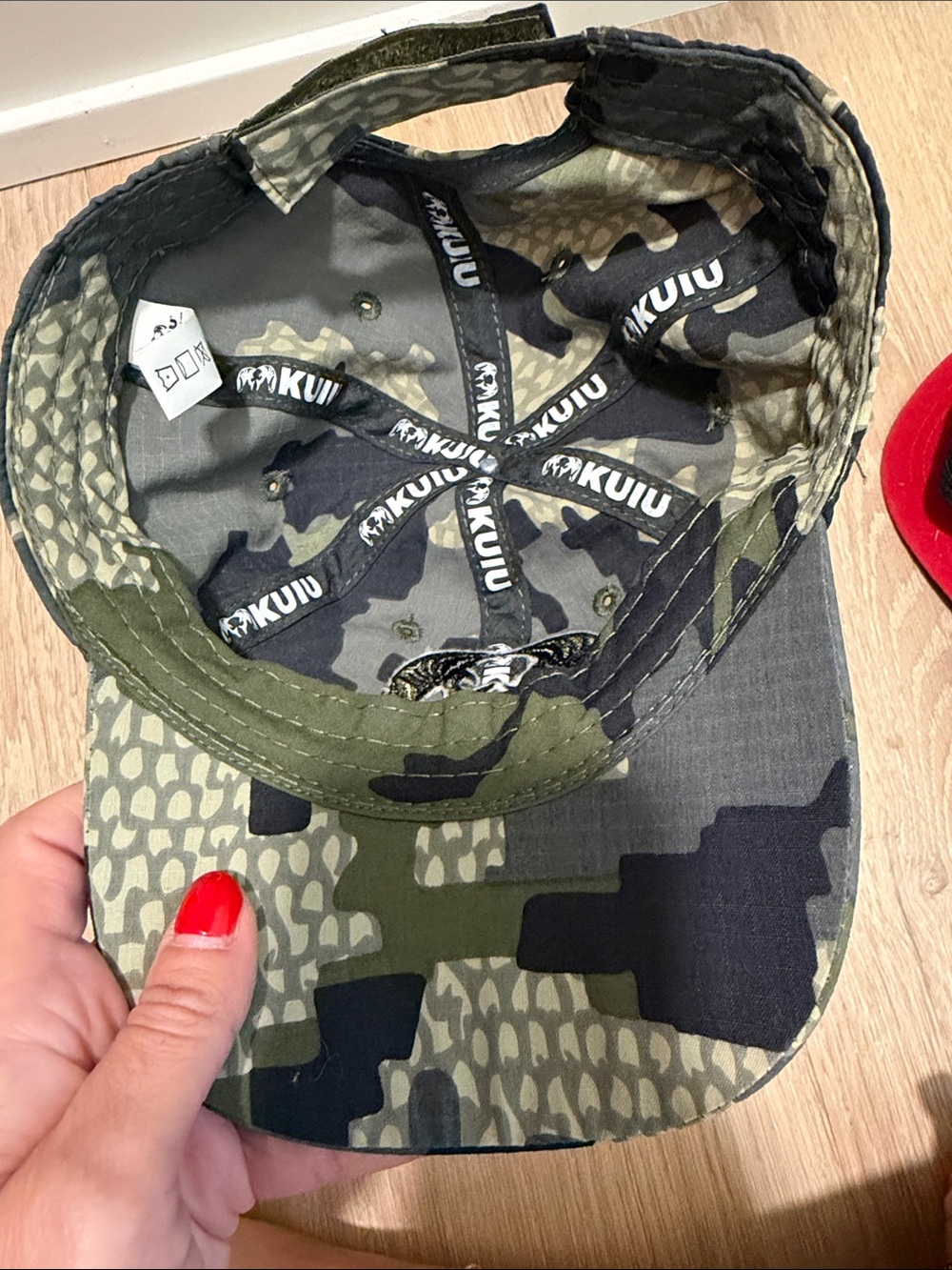 Hat - - Picture 3 of 4